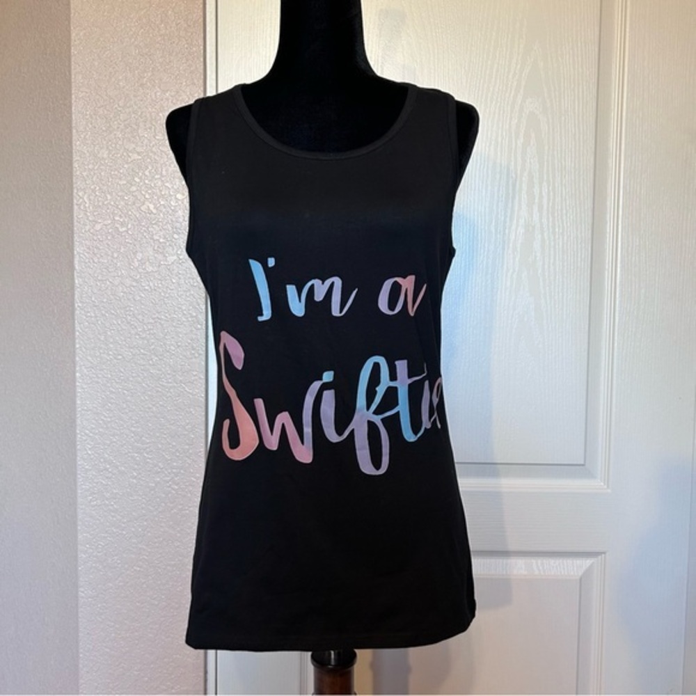 NWOT I’m a Swiftie Black Tank Top Sleeveless Shirt Size‎ Large
